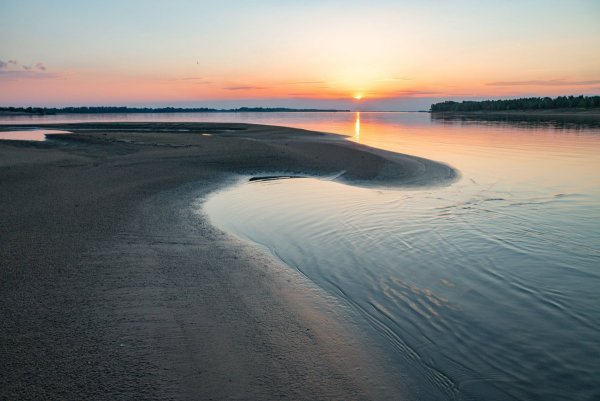 Низовья Волги