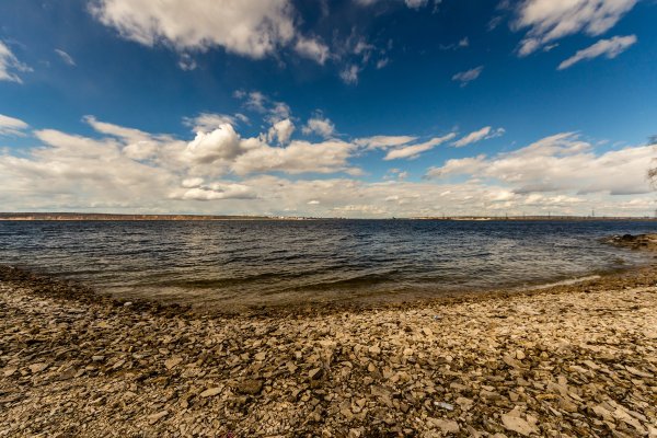 Горьковское водохранилище чистый пляж