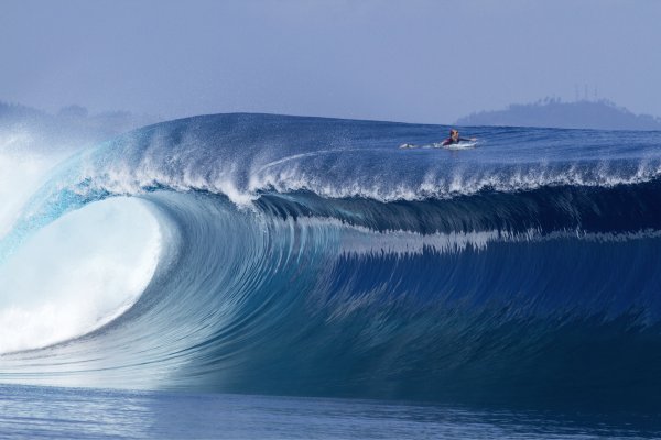 Тихий океан шторм ЦУНАМИ