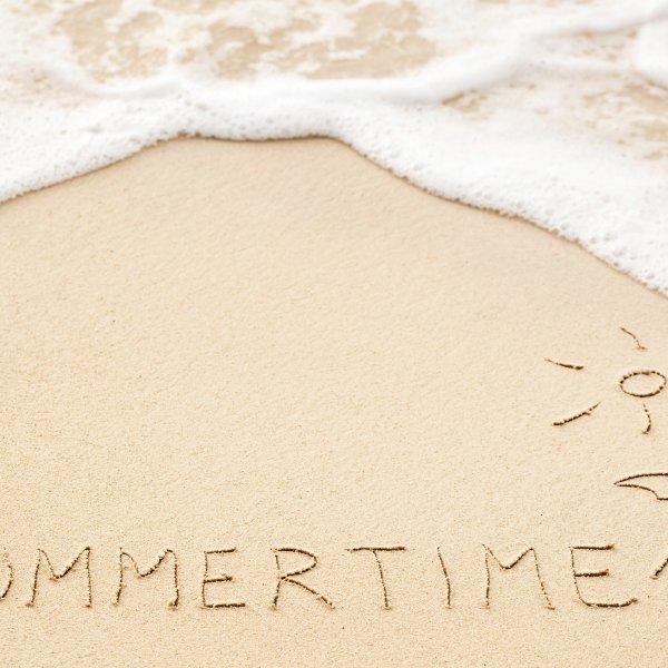 Шляпка для пляжа