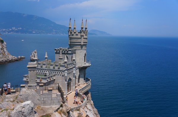 Крымский полуостров Ласточкино гнездо