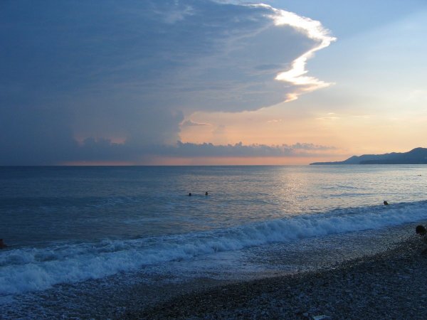 Дикий пляж Туапсе