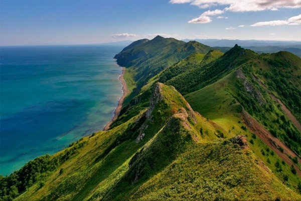 Остров пирамида Болла