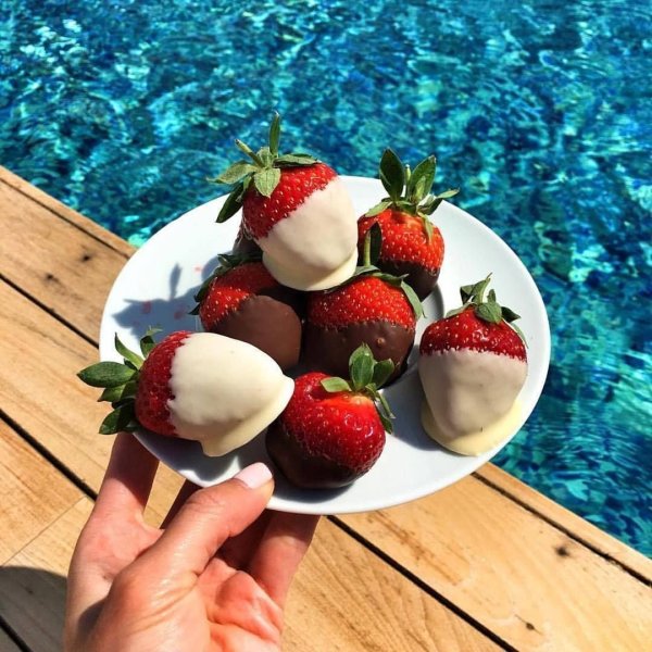 Клубника со сливками