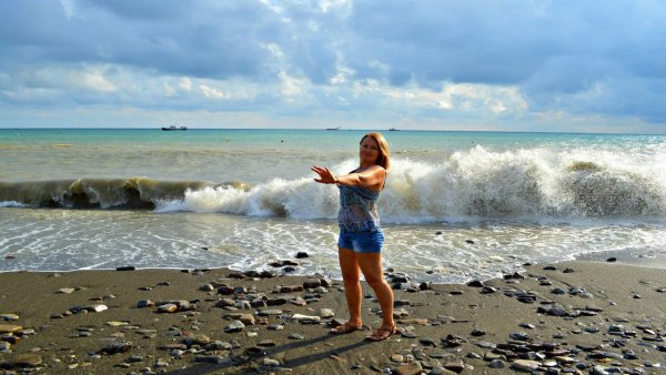 Девушка и океан