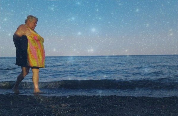 Чистая как море грустная как небо засыпая утром