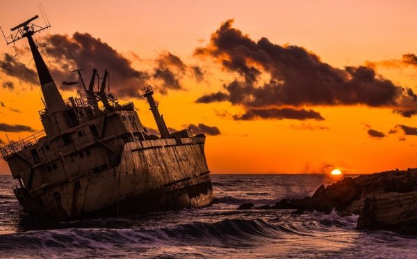 Затонувшие корабли