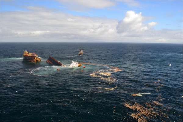 Rena Monrovia крушение