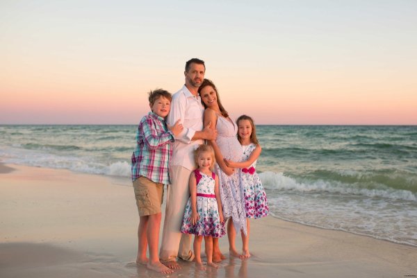 Семейная фотосессия на море