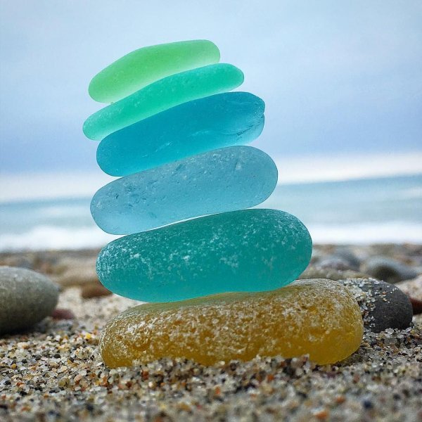 "Морское стекло" (Sea Glass)