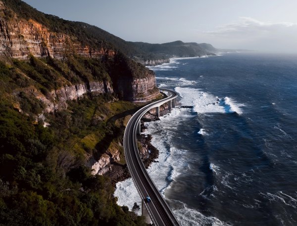 Дорога у моря