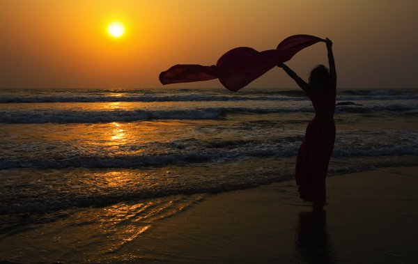 Девушка на закате