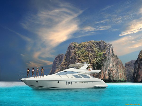 Море горы яхта