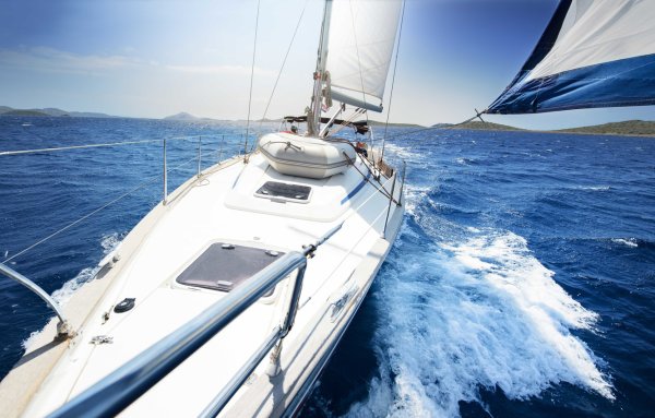 Мальдивы яхта