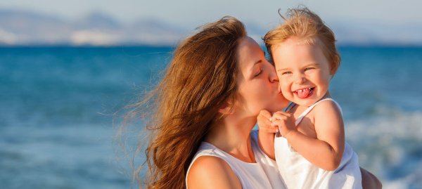 Дети на море