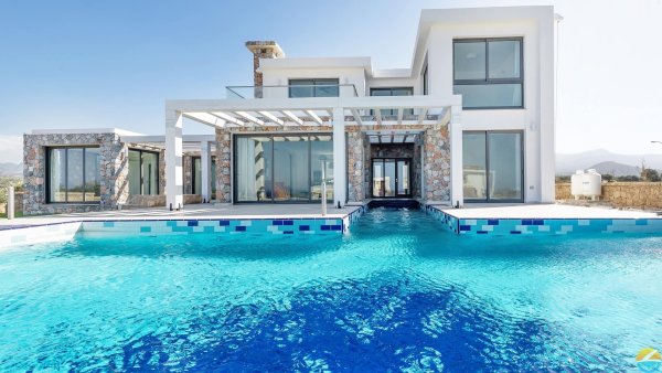 Шикарная вилла