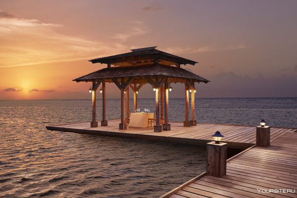 Беседка на понтоне