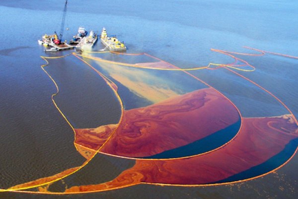 Нефтяное загрязнение мирового океана