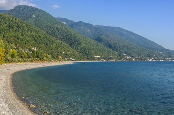 Город Гагра Абхазия море