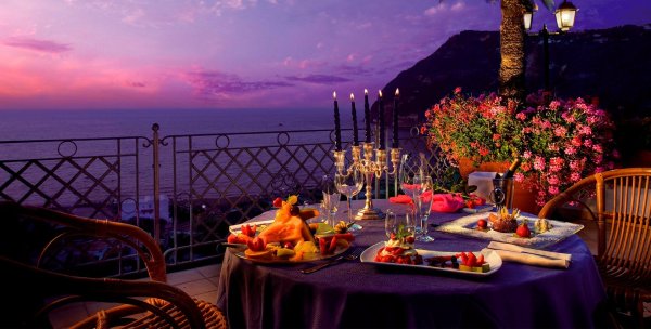 Ужин с видом на море