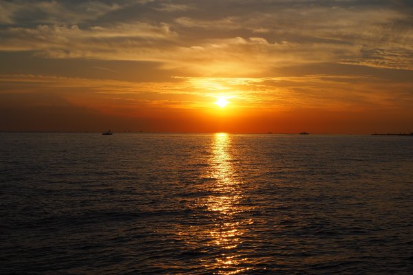 Закат на море