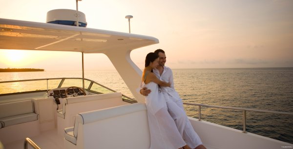 Романтическая фотосессия на яхте