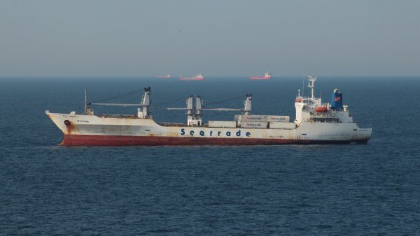 Нефтеналивной танкер 1000000 тонн