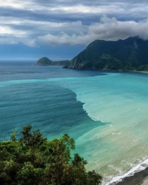 Прозрачная вода