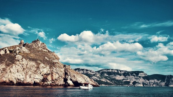 Небо горы море