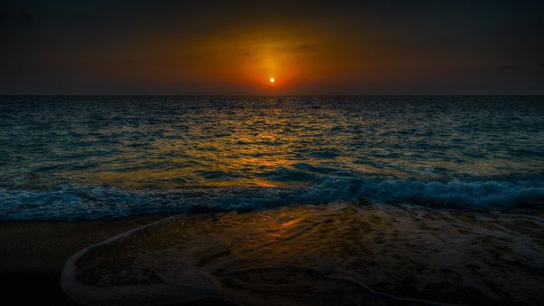 Охотское море рассвет