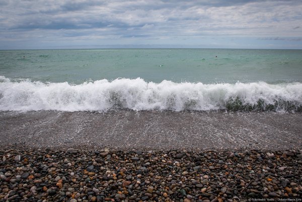 Геленджик пляж галька