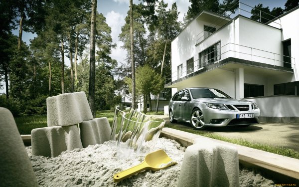 Загородный дом с машиной