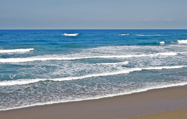 Средиземное море Прибой