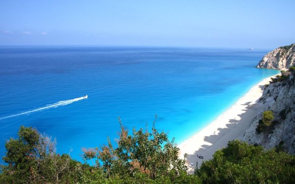 Пляж Эгремни Греция