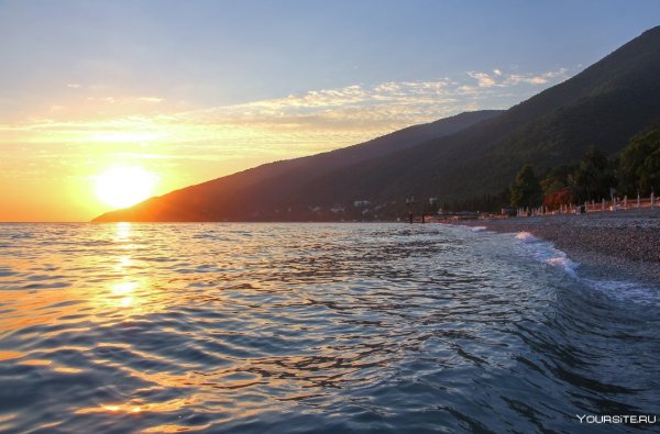 Абхазия Гагры горы море