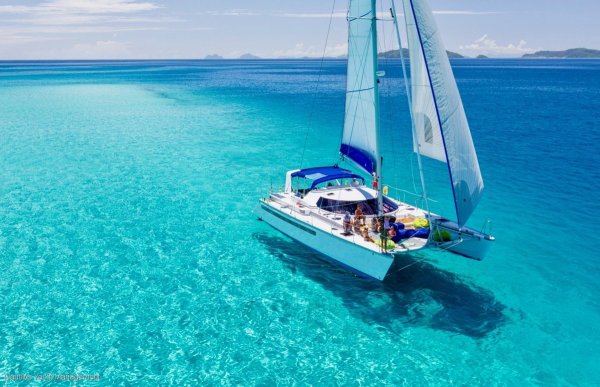 Катамаран Фиджи (Fiji)
