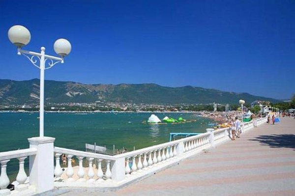 Черное море Геленджик
