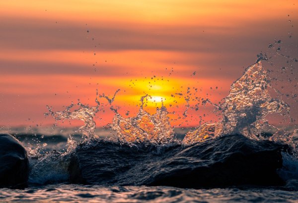 Солнце и вода