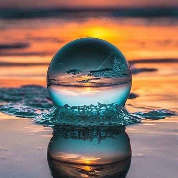 Фотообои окно