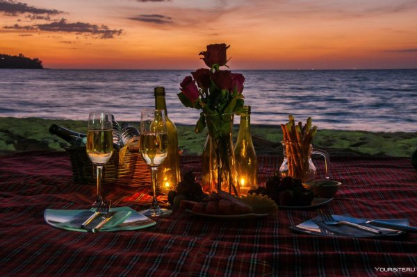 Вечер на море