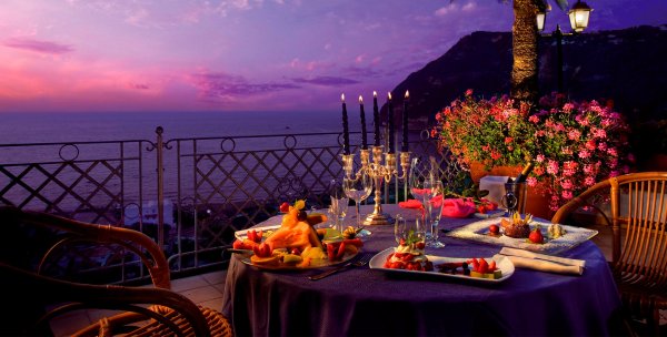 Вечер на берегу моря