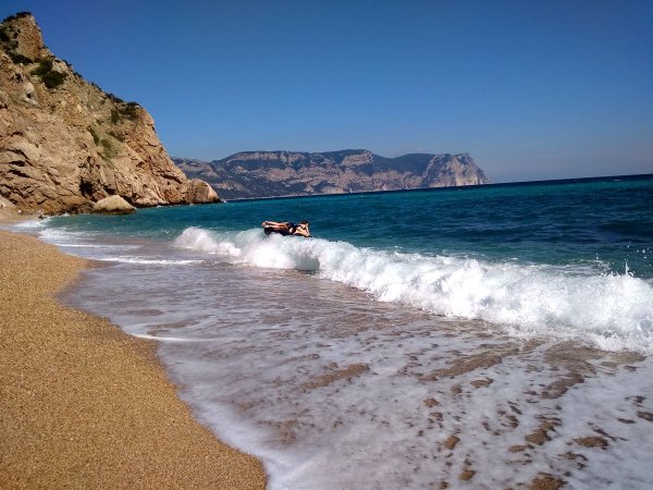 Балаклава Крым золотой пляж