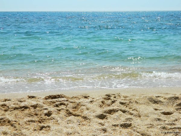 Пляж золотые Пески Евпатория