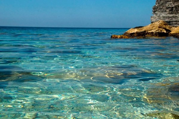 Море мыс Тарханкут