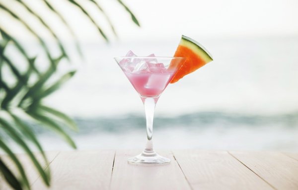 Коктейль на море