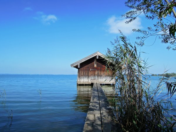 Халупа у моря