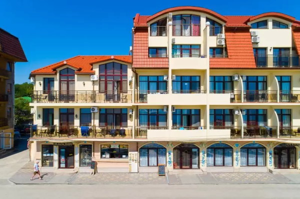 Ателика Гранд Меридиан Витязево