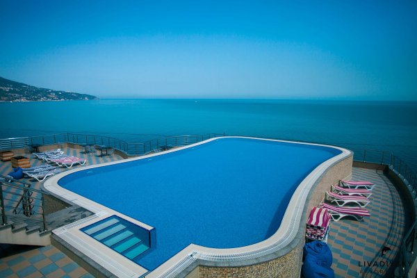 Отель Radisson Blu Paradise Resort & Spa 5*
