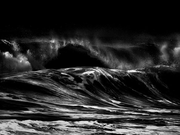 Темное море