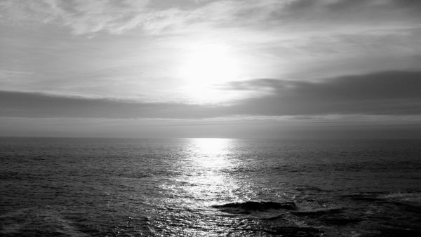 Море в серых тонах